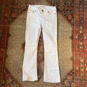 1921 Cream Bootleg Jeans with stitching